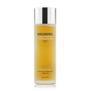 Miguhara Осветляющий эссенциальный тонер Ultra Whitening First Essence 120мл