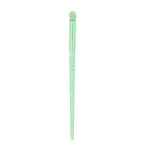 Кисть для нанесения и растушевки теней `DECO.` GO GREEN eye shader