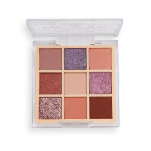 Палетка теней для век `REVOLUTION` ULTIMATE NUDES light