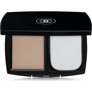 Chanel Le Teint Ultra Tenue Compact Foundation Компактное тональное средство "Сияющая матовая кожа"